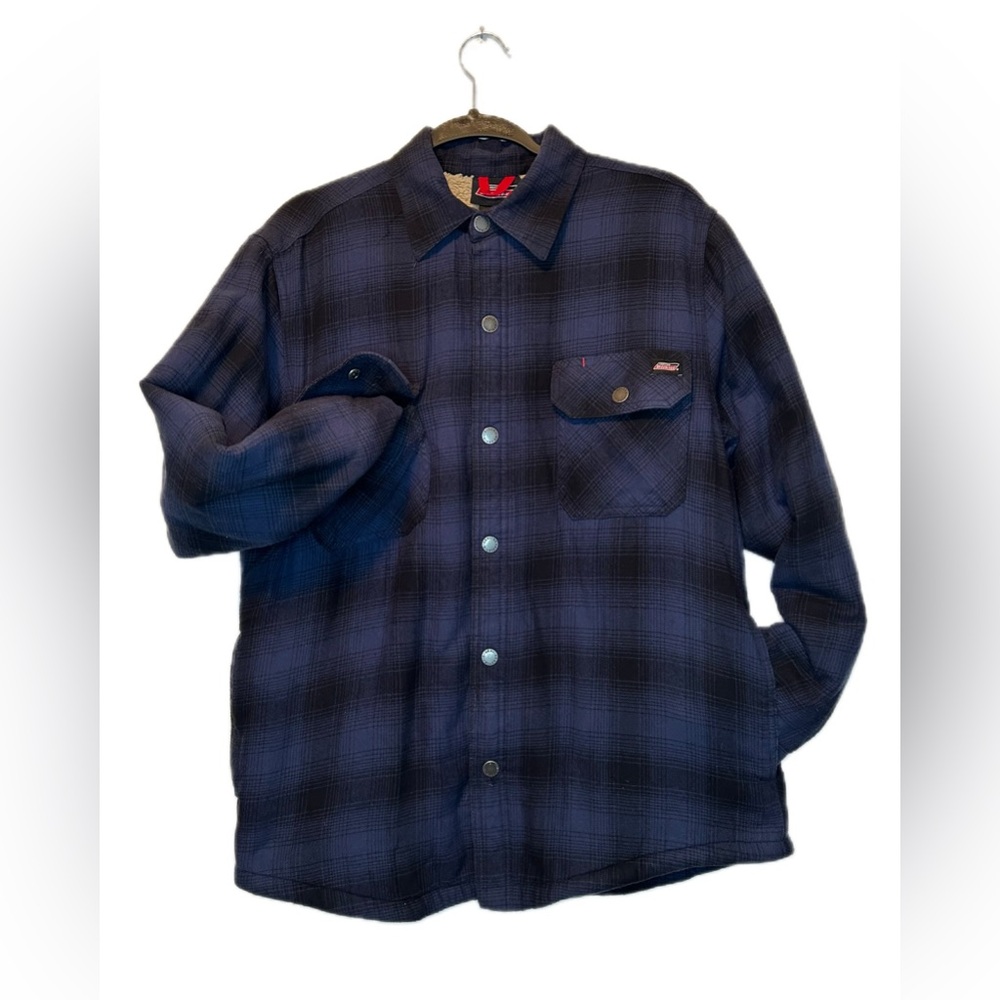 Dickies Navy and black plaid fleece lined flannel jacket